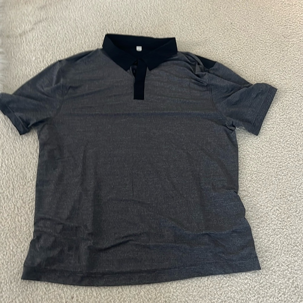 Lululemon men’s short sleeve t-shirt, size XL